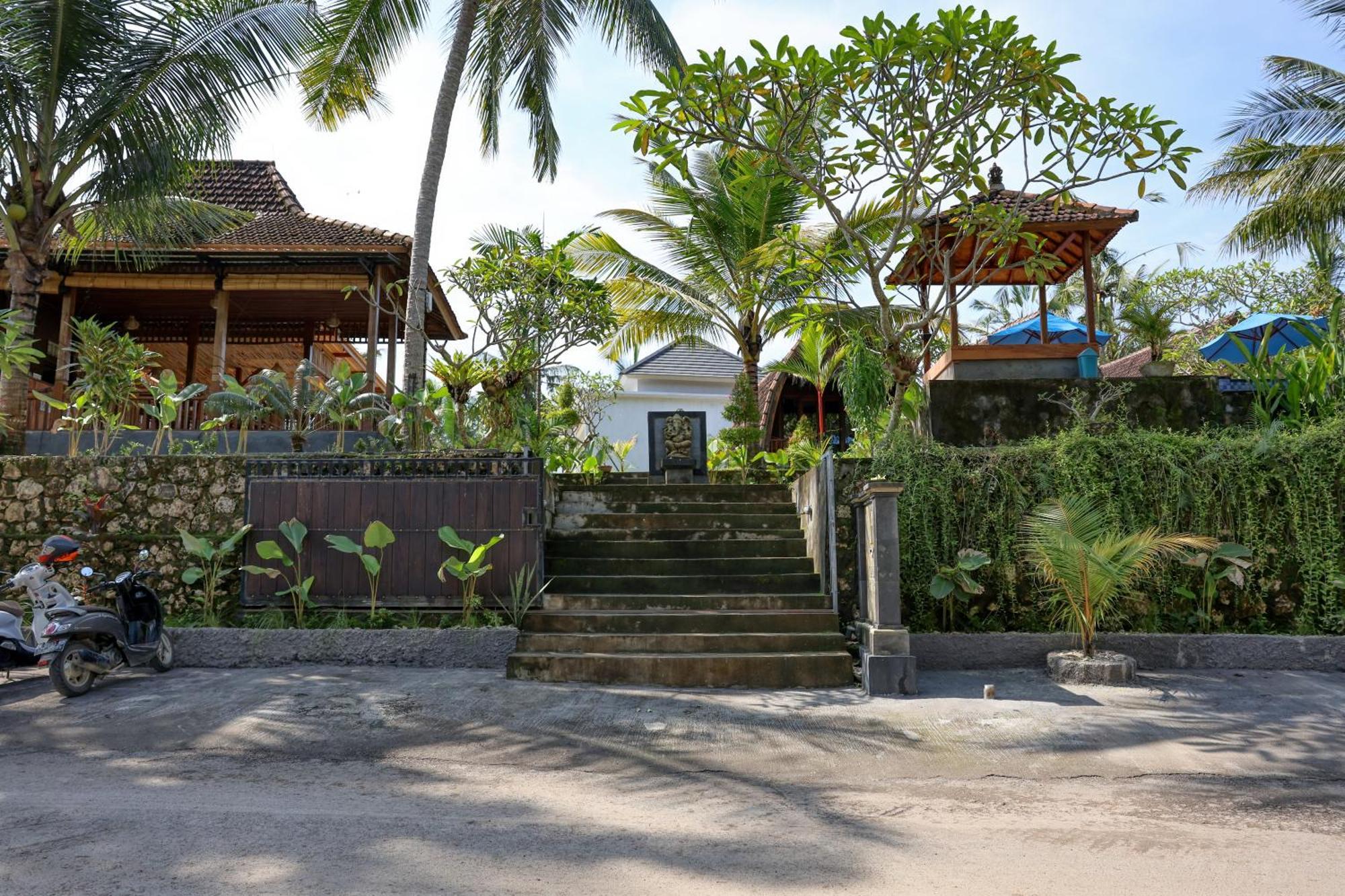 Kelingking Tatakan Bungalow Batumadeg Exteriör bild